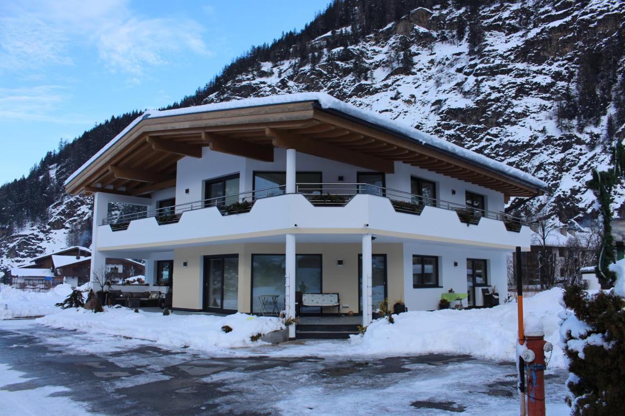 Apart Adlerblick Lägenhet Längenfeld Exteriör bild